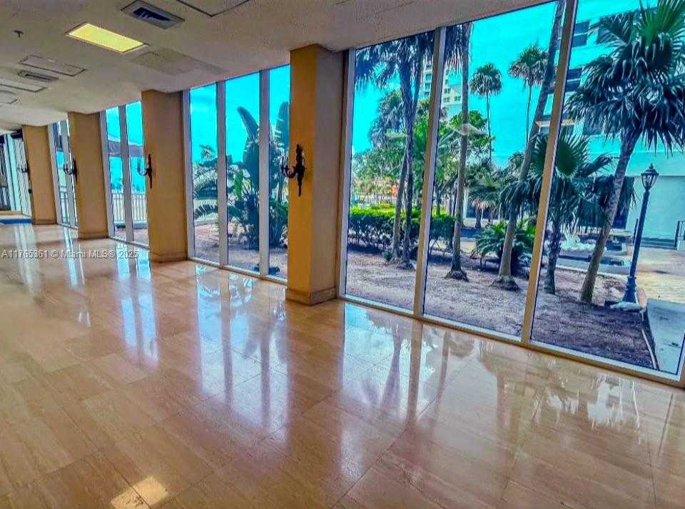Small Image of 2030 SOUTH OCEAN DR #327, Hallandale Beach Number 22