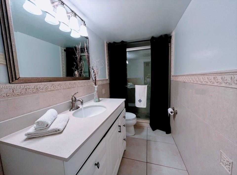 Small Image of 2030 SOUTH OCEAN DR #327, Hallandale Beach Number 60