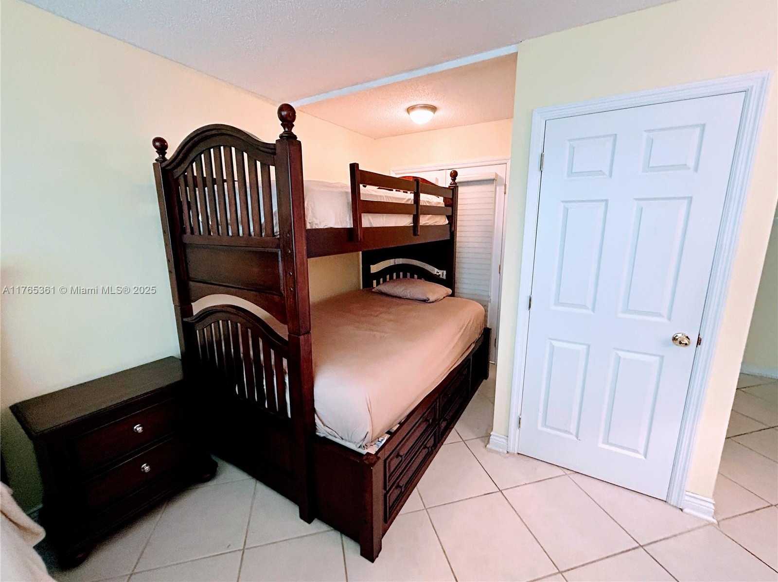 Small Image of 2030 SOUTH OCEAN DR #327, Hallandale Beach Number 68