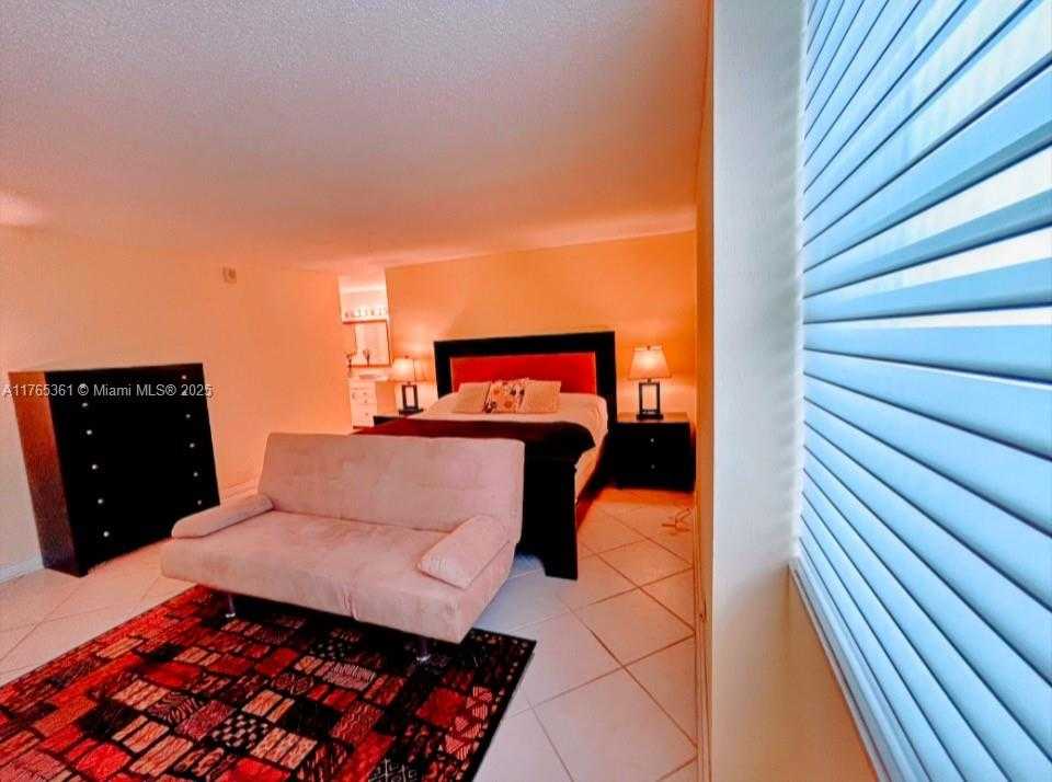 Small Image of 2030 SOUTH OCEAN DR #327, Hallandale Beach Number 71