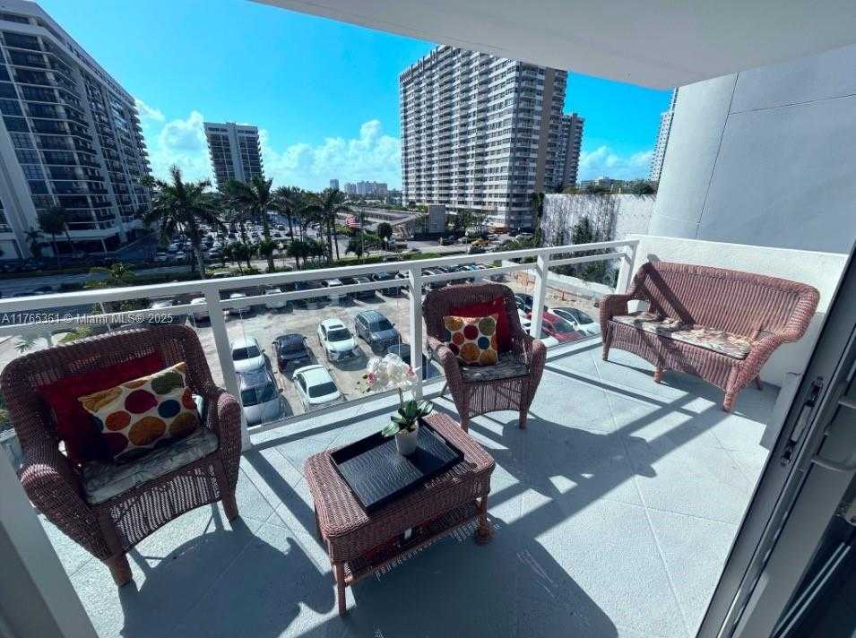 Small Image of 2030 SOUTH OCEAN DR #327, Hallandale Beach Number 91