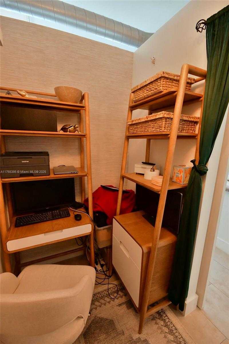 Small Image of 3029 NORTH EAST 188TH ST #902, Aventura Number 22