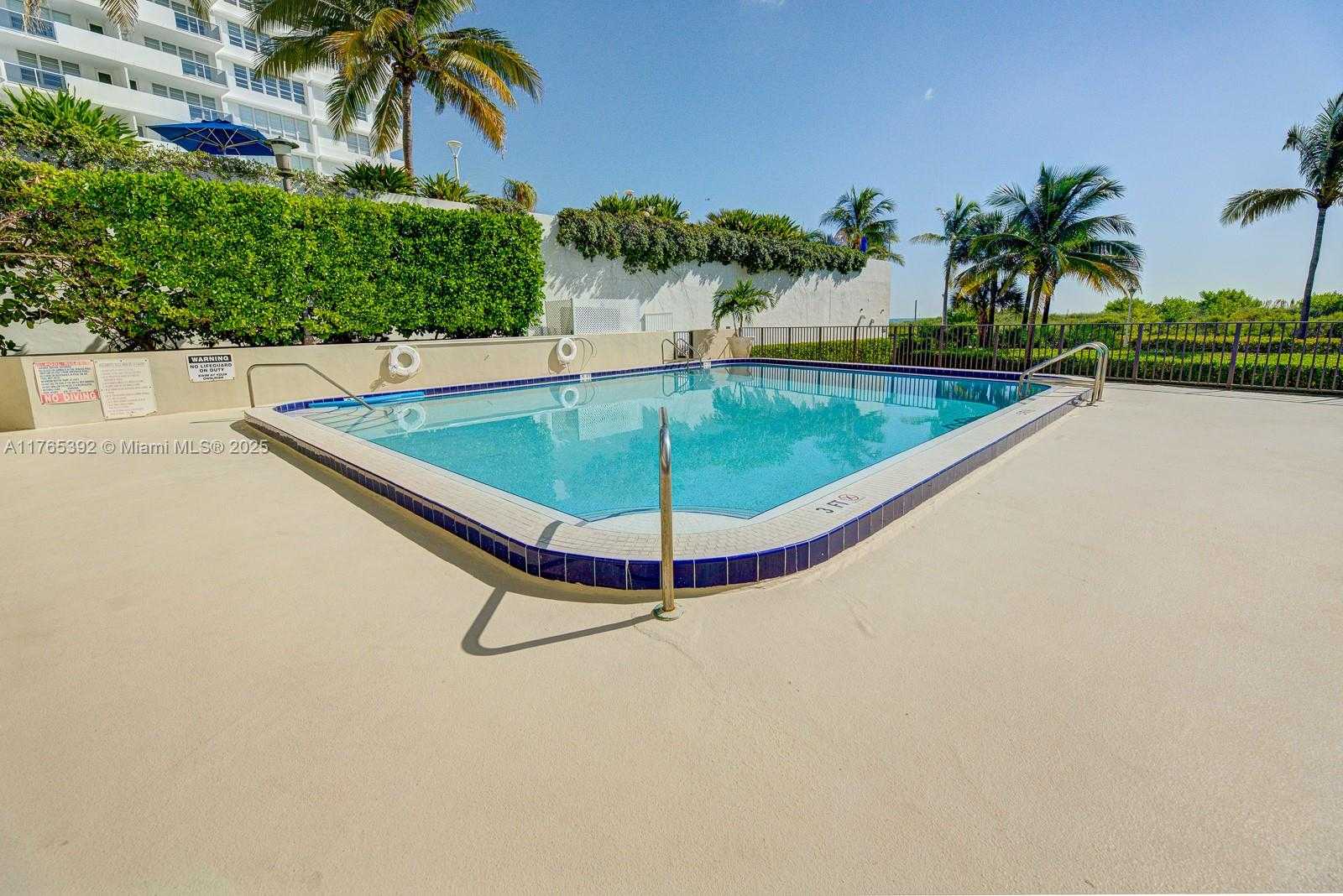 Small Image of 1623 COLLINS AVE #512, Miami Beach Number 13