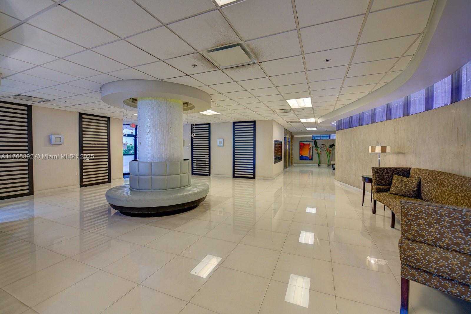 Small Image of 1623 COLLINS AVE #512, Miami Beach Number 14