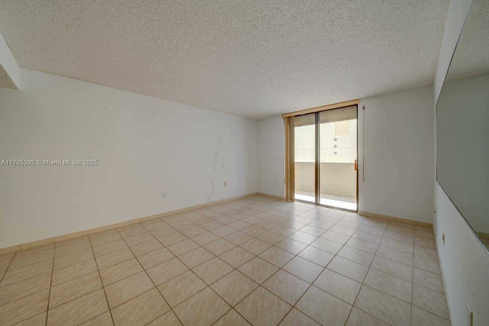 Small Image of 1623 COLLINS AVE #512, Miami Beach Number 19