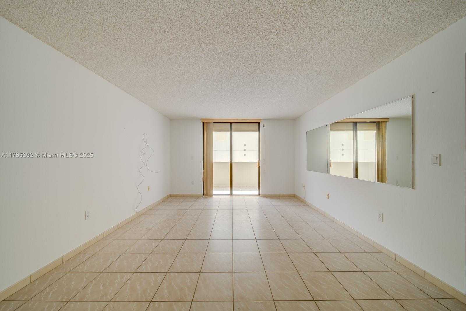 Small Image of 1623 COLLINS AVE #512, Miami Beach Number 21
