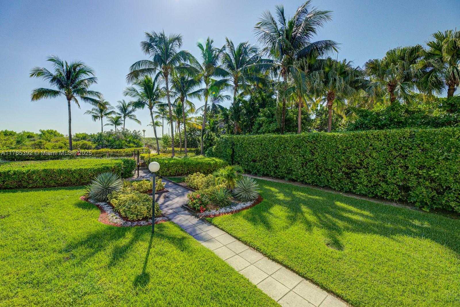 Small Image of 1623 COLLINS AVE #512, Miami Beach Number 3