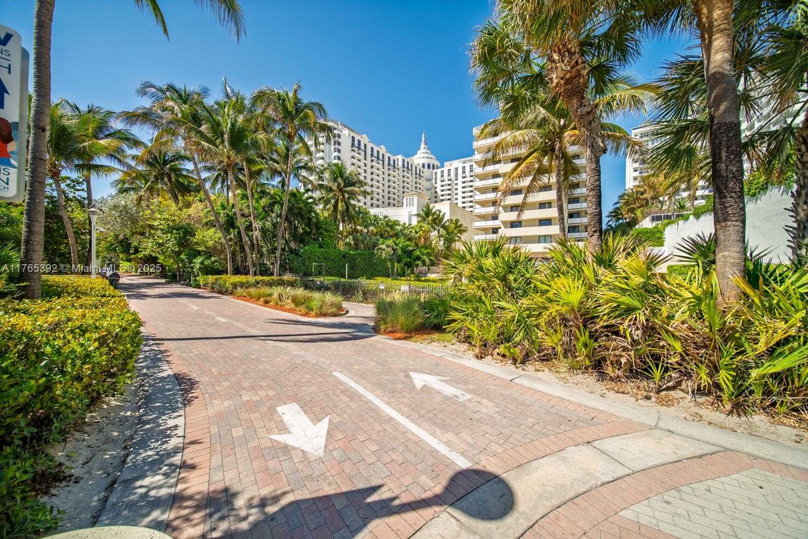 Small Image of 1623 COLLINS AVE #512, Miami Beach Number 38