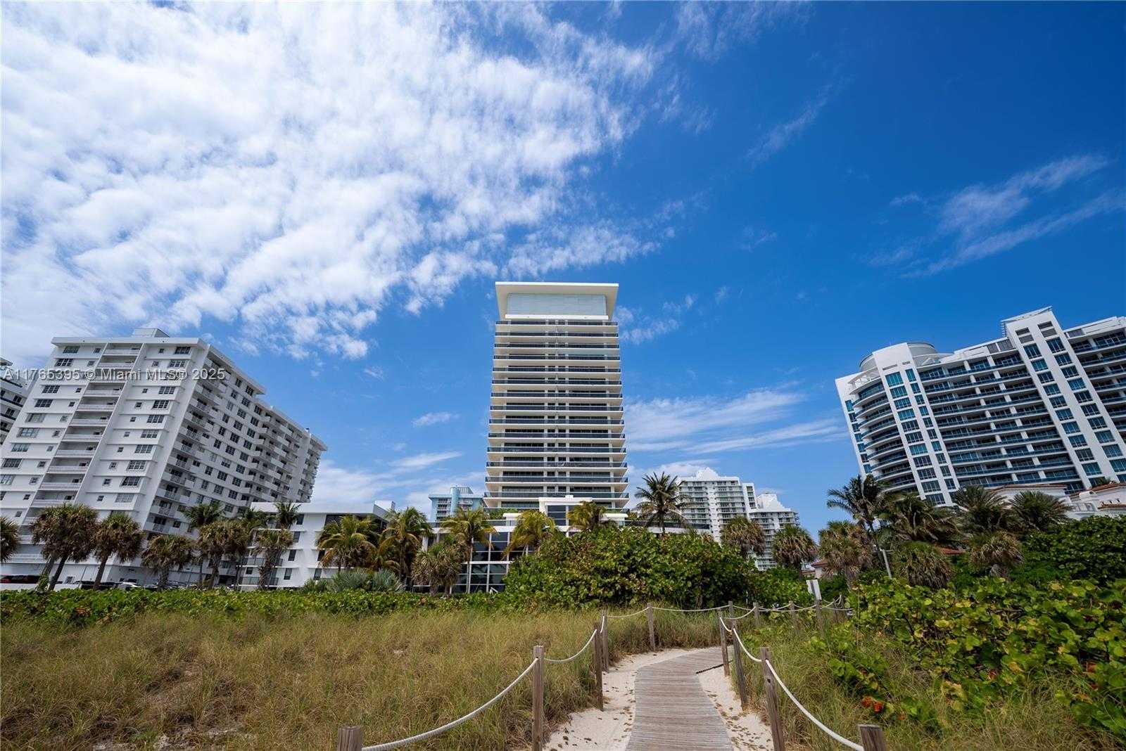 Small Image of 5875 COLLINS AVE #1603, Miami Beach Number 34