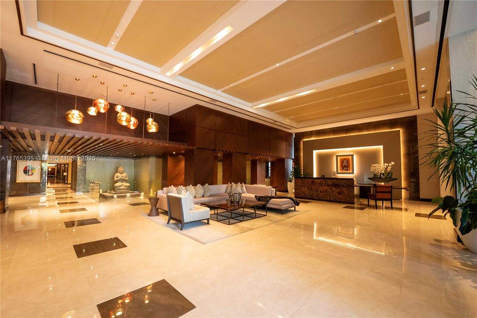 Small Image of 5875 COLLINS AVE #1603, Miami Beach Number 9