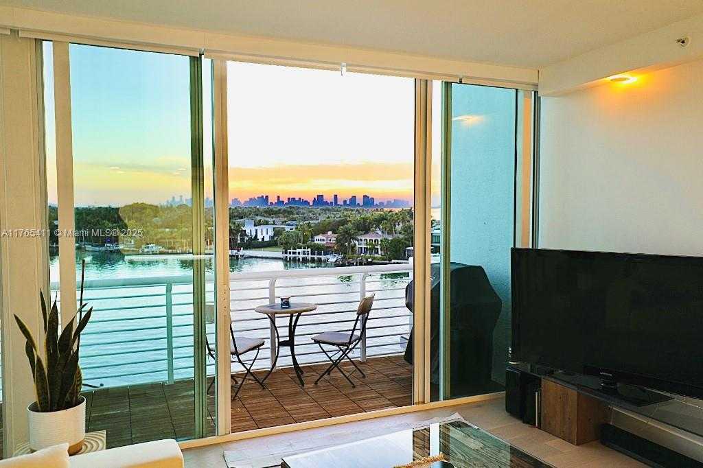 Small Image of 6580 INDIAN CREEK DR #603, Miami Beach Number 49