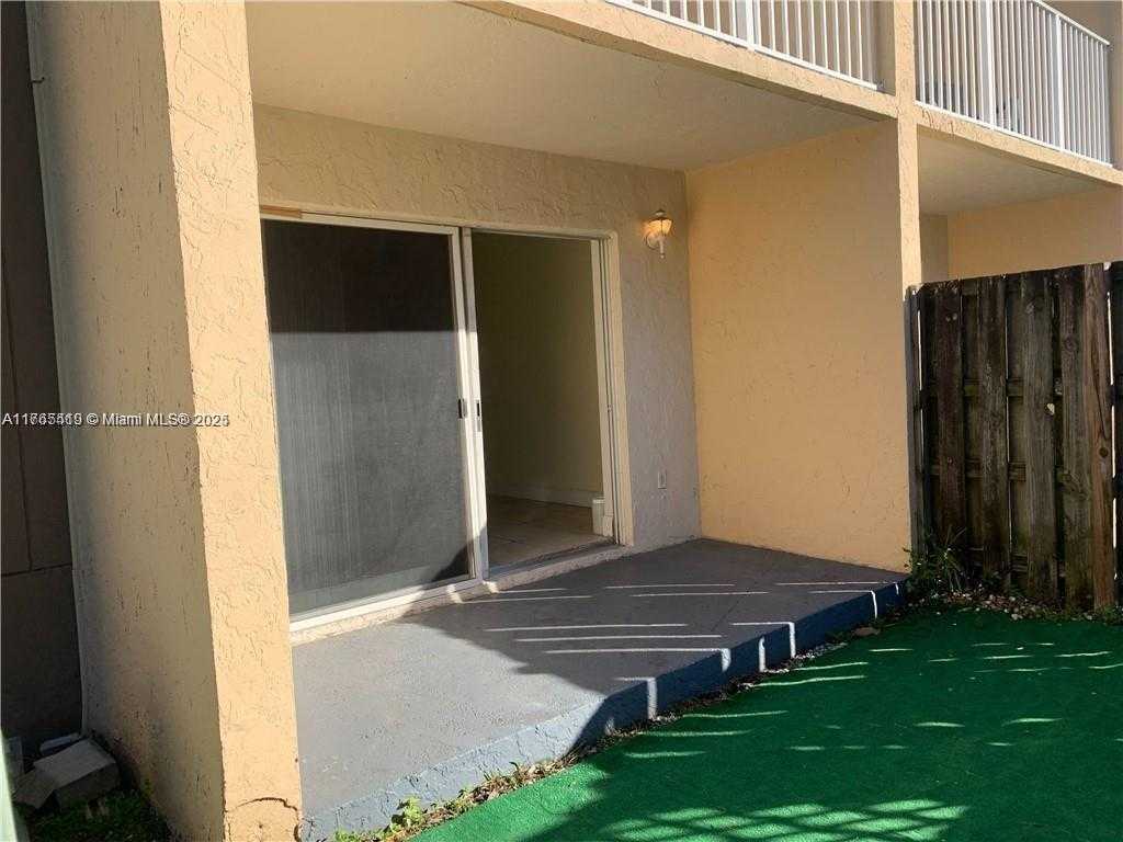 Small Image of 4810 NORTH WEST 79TH AVE #108, Doral Number 12