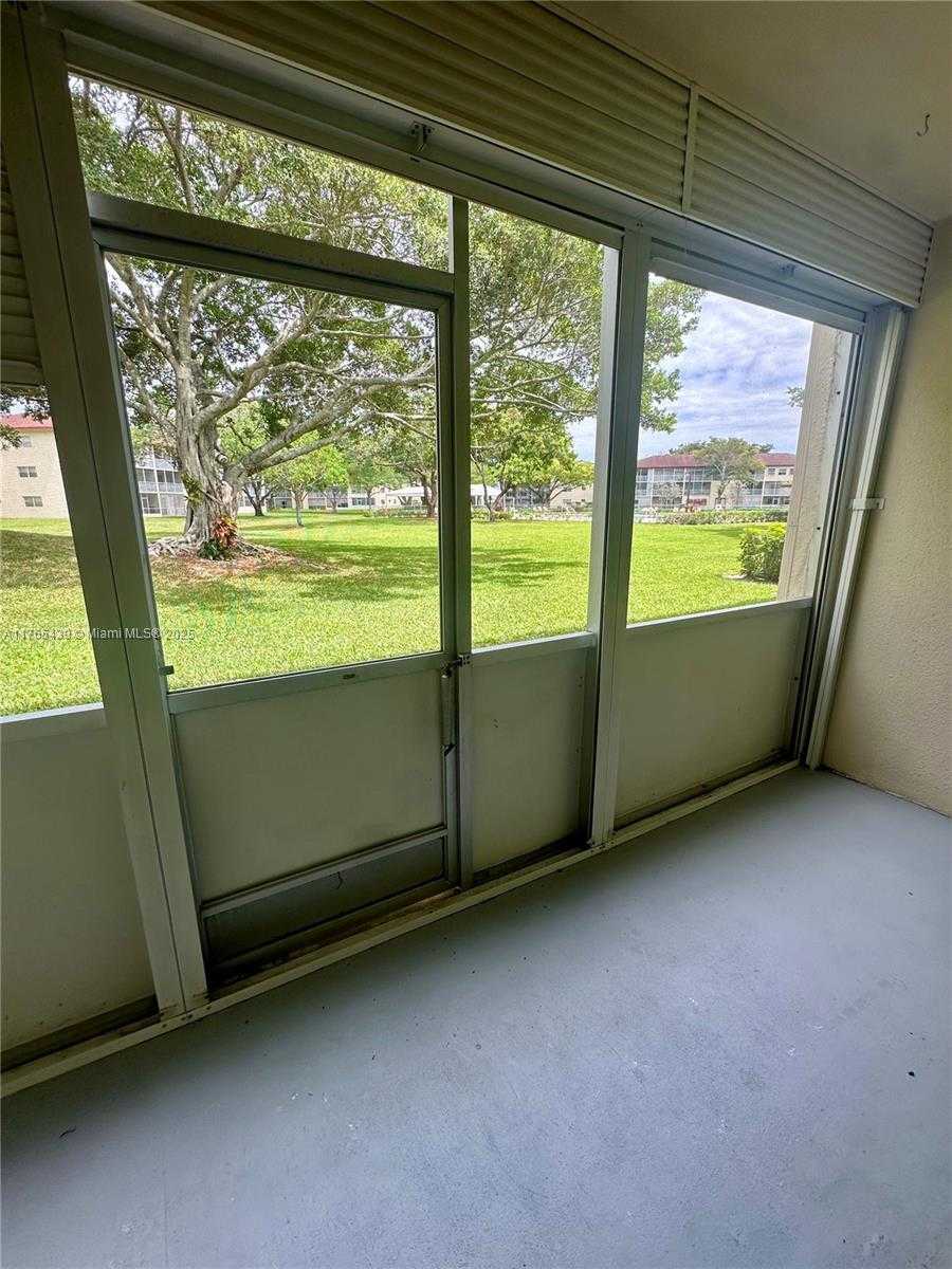 Small Image of 151 SOUTH WEST 134TH WAY #107N, Pembroke Pines Number 20