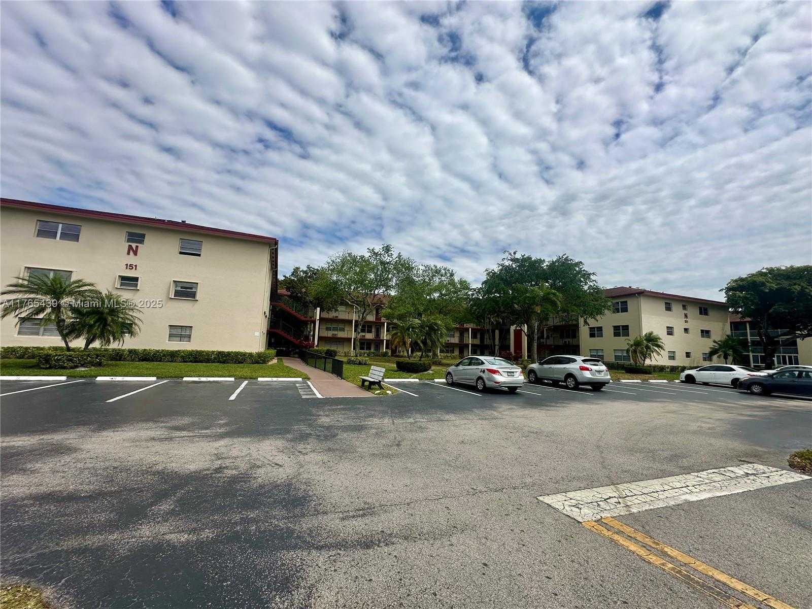 Small Image of 151 SOUTH WEST 134TH WAY #107N, Pembroke Pines Number 6