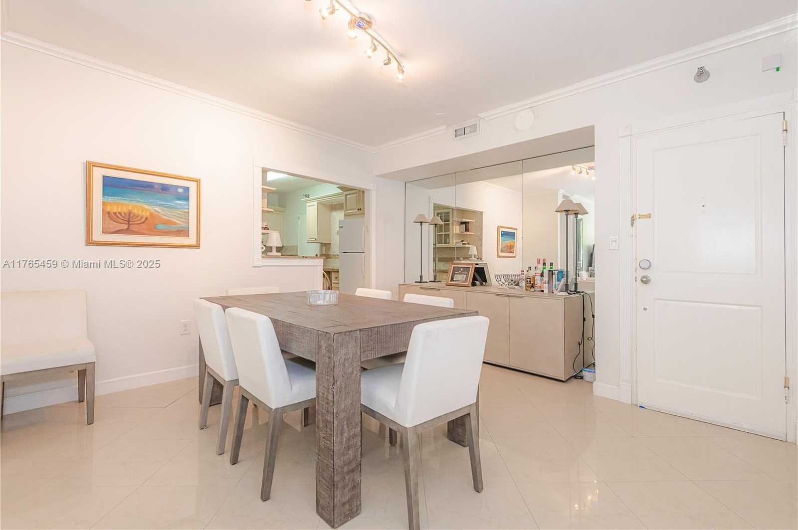 Small Image of 10185 COLLINS AVE #212, Bal Harbour Number 3