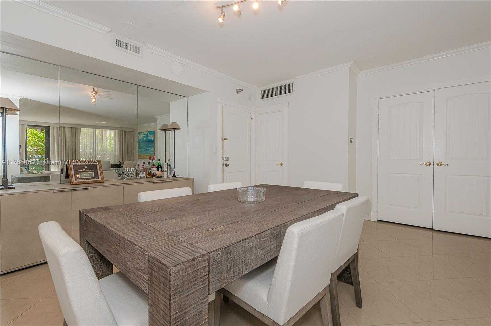 Small Image of 10185 COLLINS AVE #212, Bal Harbour Number 4