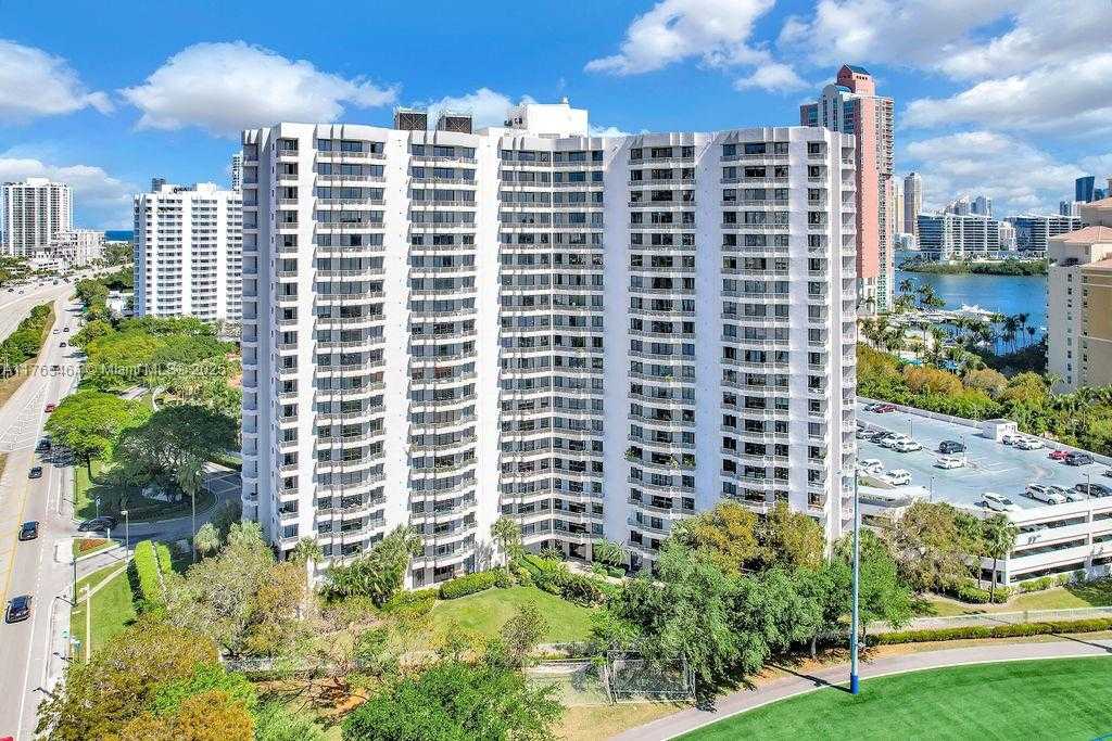 Small Image of 3300 NORTH EAST 191ST ST #LP03, Aventura Number 23