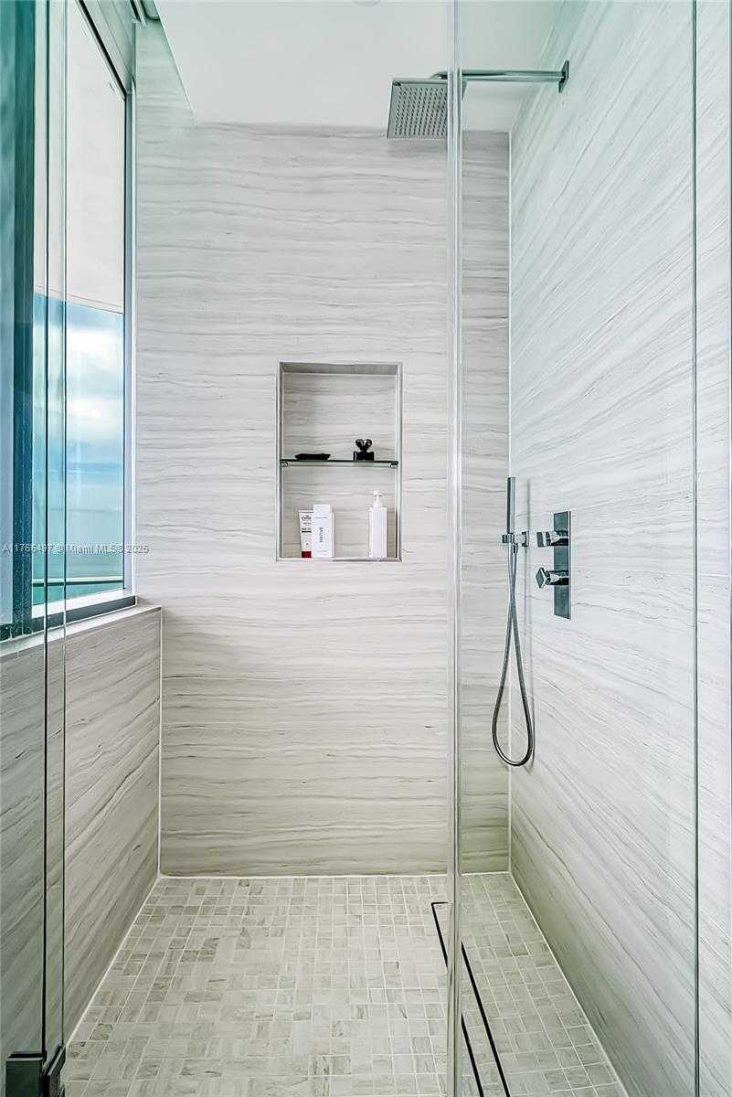 Small Image of 17475 COLLINS AVE #2701, Sunny Isles Beach Number 20