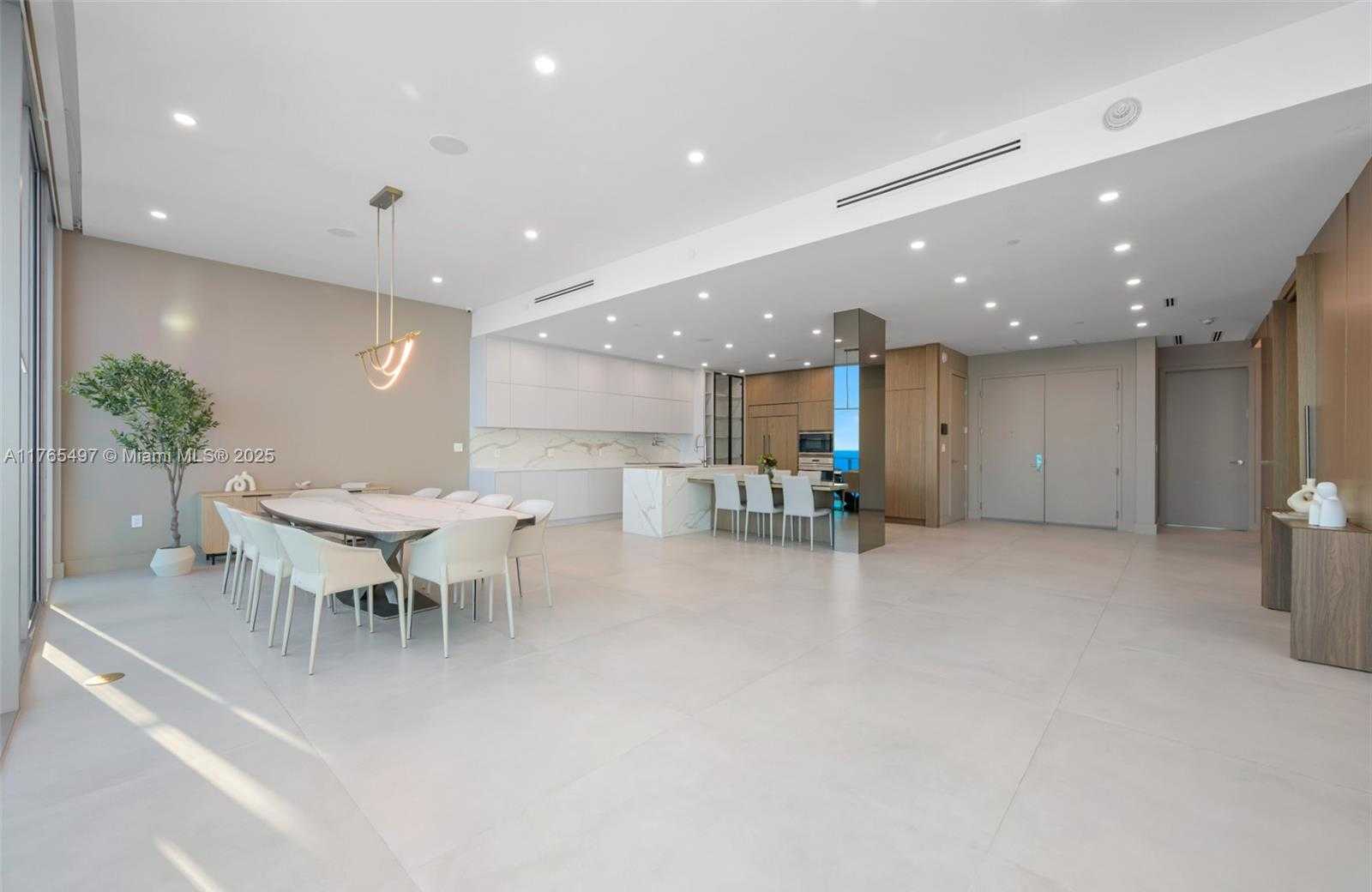 Small Image of 17475 COLLINS AVE #2701, Sunny Isles Beach Number 5