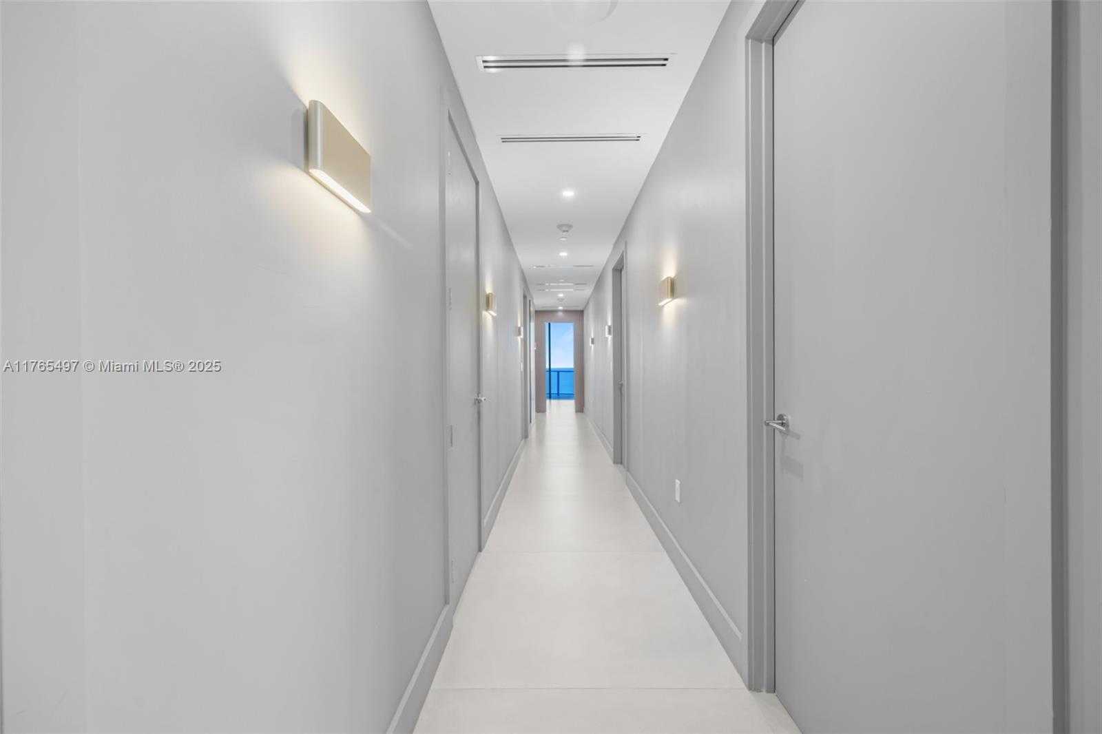 Small Image of 17475 COLLINS AVE #2701, Sunny Isles Beach Number 9
