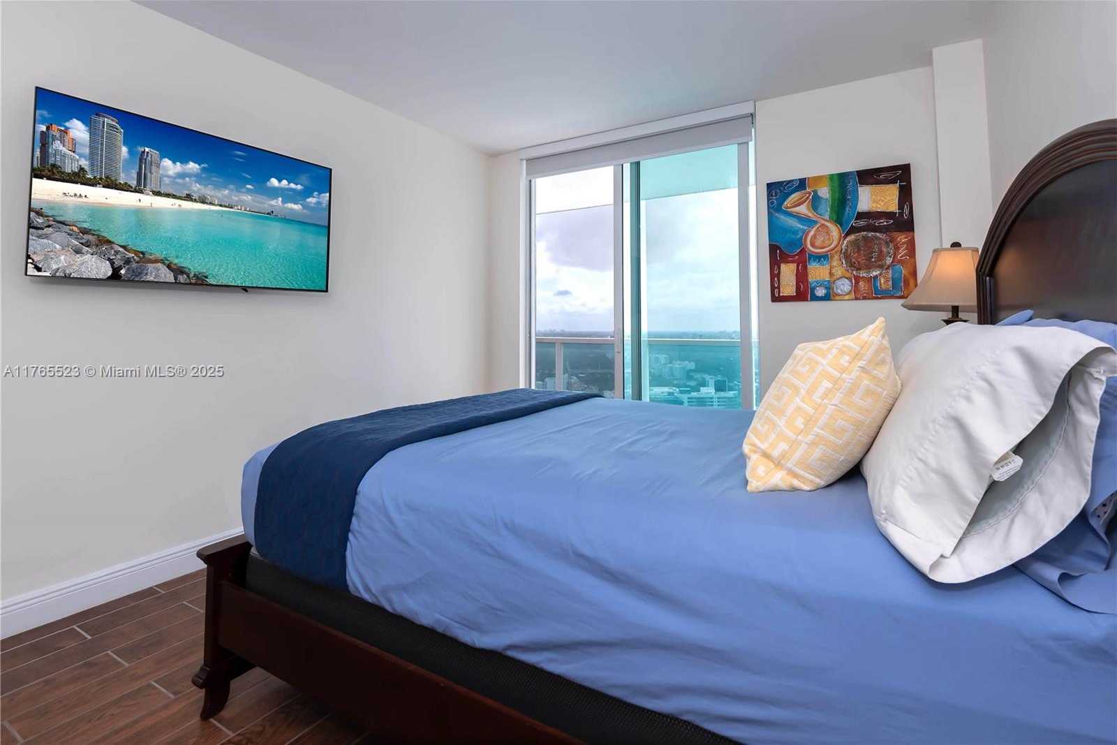 Small Image of 1250 SOUTH MIAMI AVE #3205, Miami Number 12