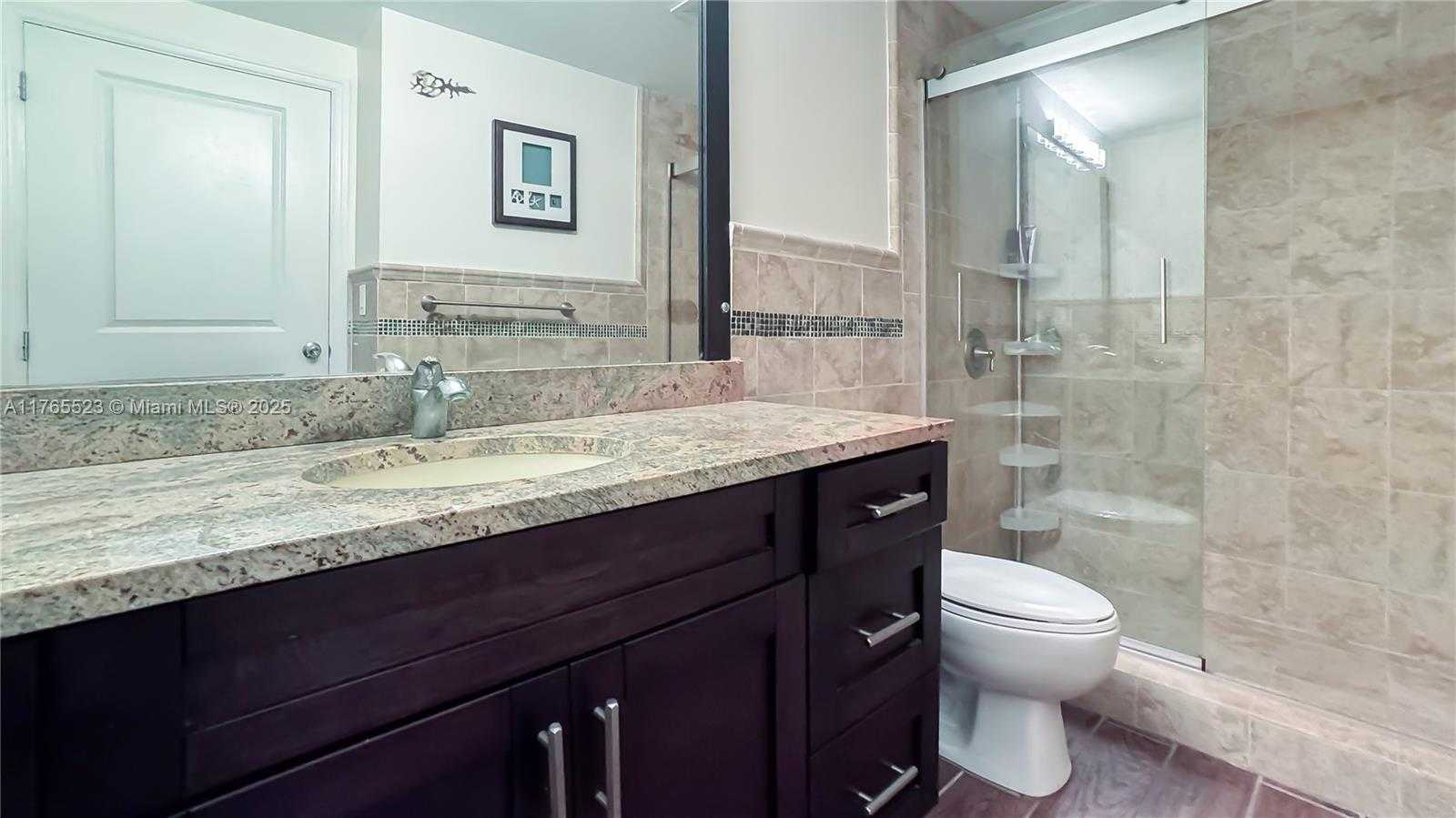 Small Image of 1250 SOUTH MIAMI AVE #3205, Miami Number 13
