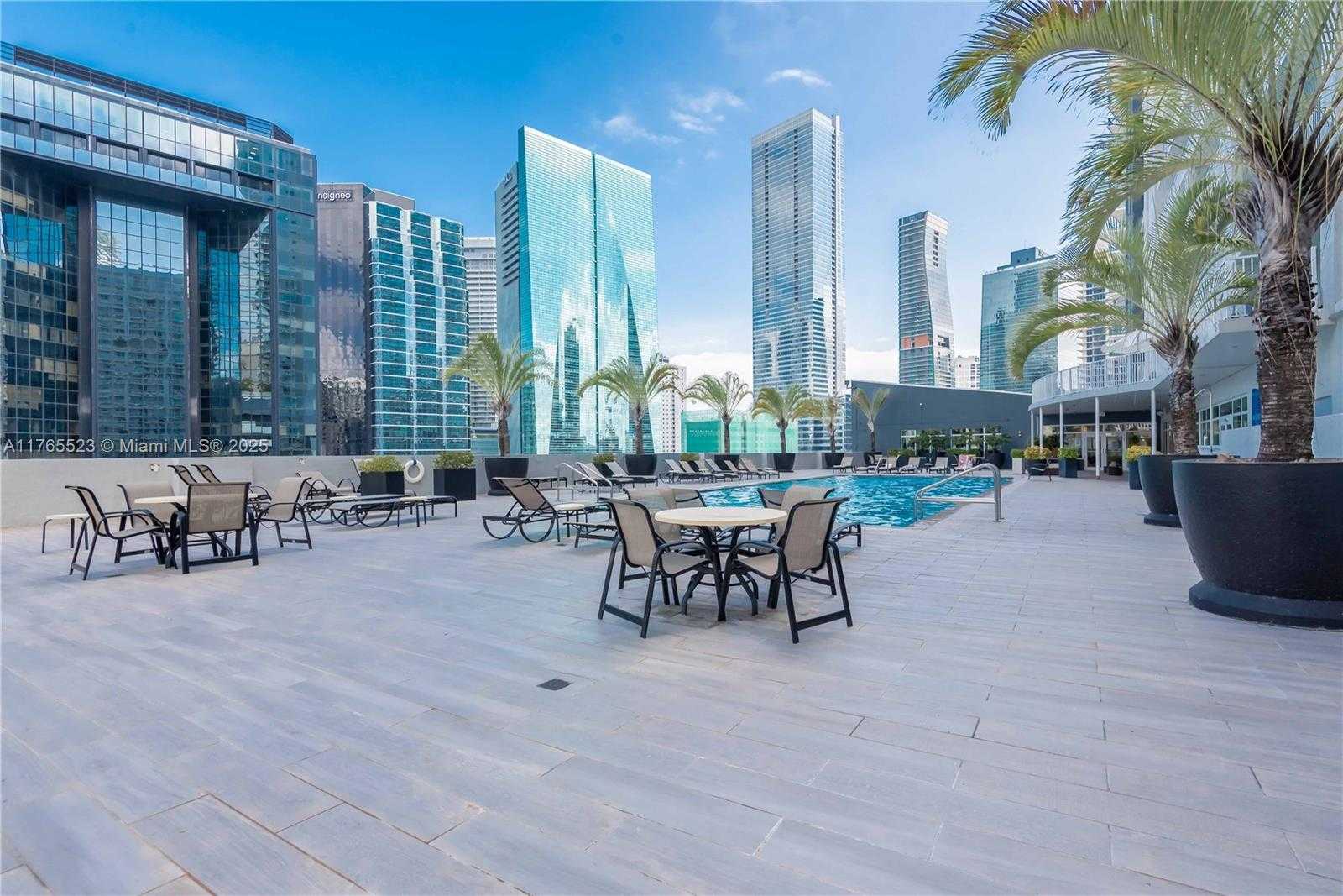 Small Image of 1250 SOUTH MIAMI AVE #3205, Miami Number 29