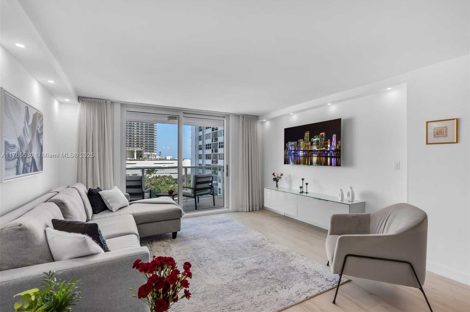 Small Image of 1904 SOUTH OCEAN DR #801, Hallandale Beach Number 8
