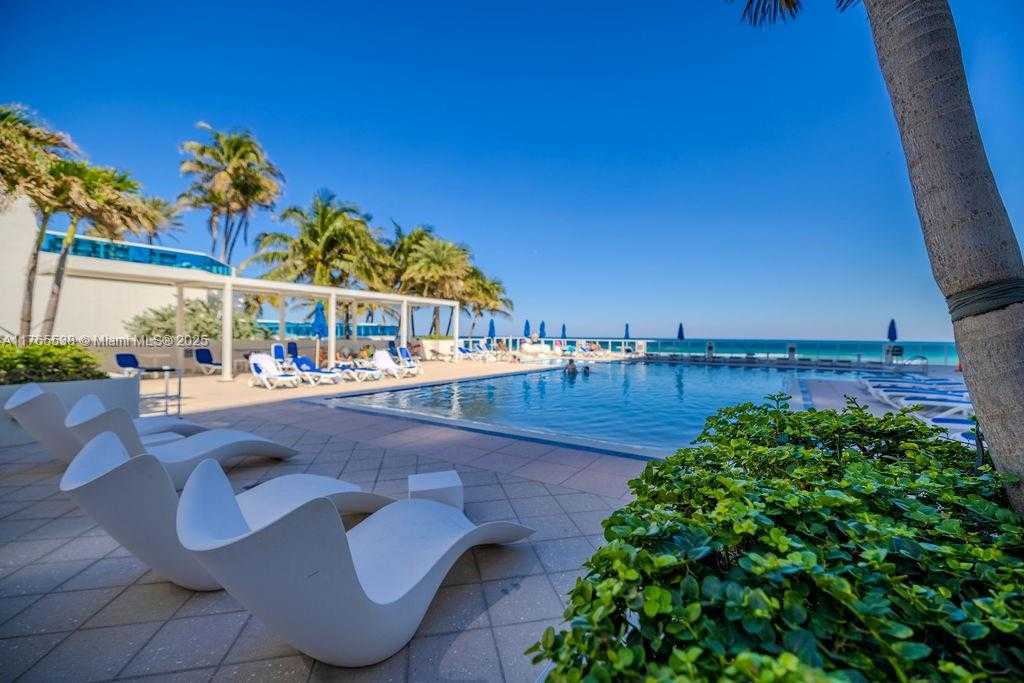 Small Image of 2751 SOUTH OCEAN DR #208S, Hollywood Number 34