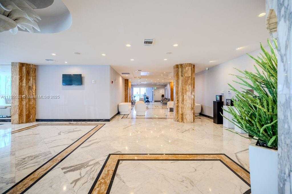 Small Image of 2751 SOUTH OCEAN DR #208S, Hollywood Number 43