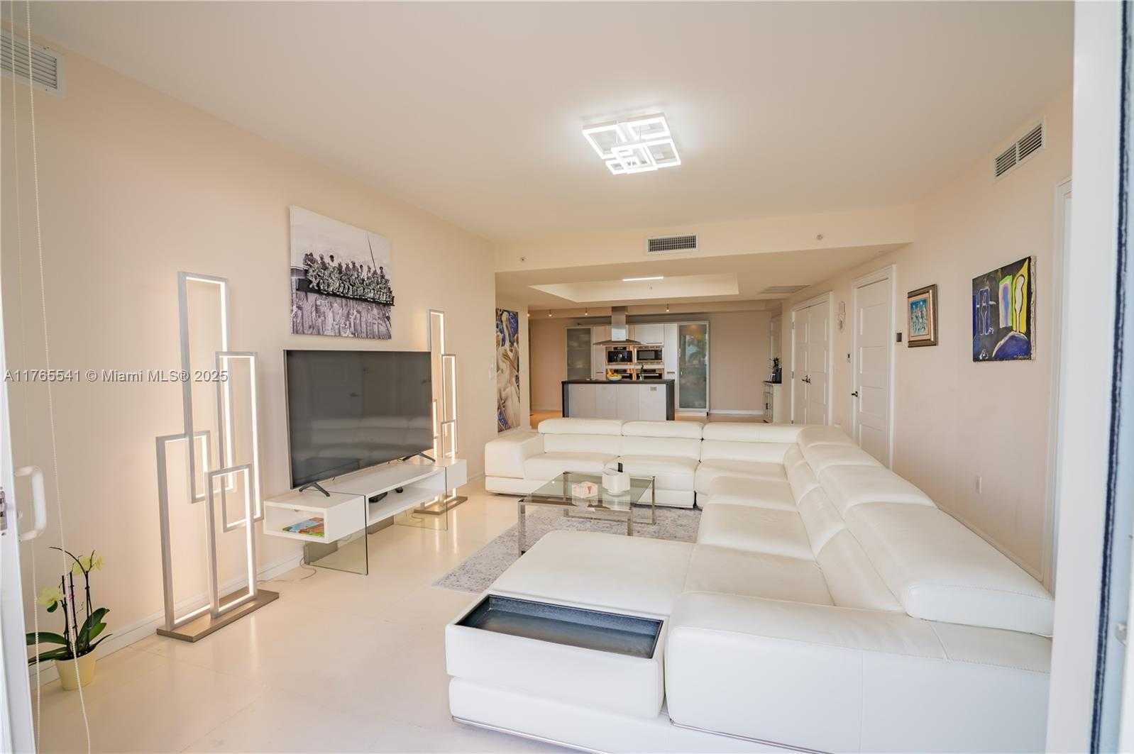 Small Image of 18201 COLLINS AVE #506, Sunny Isles Beach Number 12