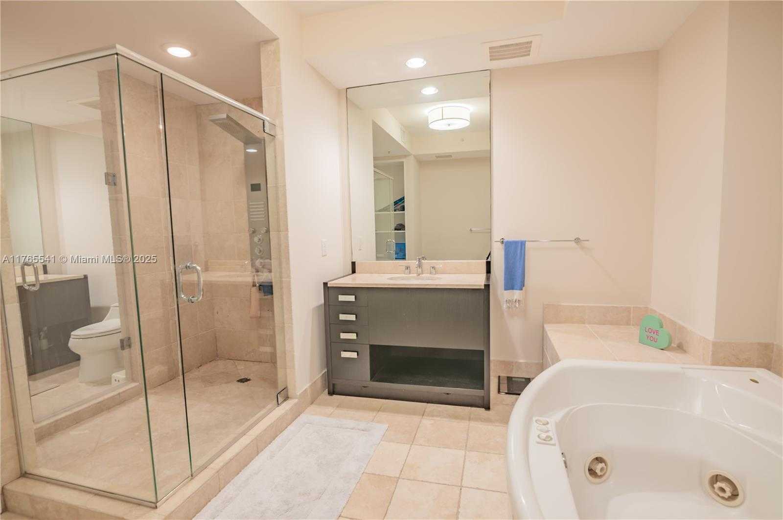 Small Image of 18201 COLLINS AVE #506, Sunny Isles Beach Number 27