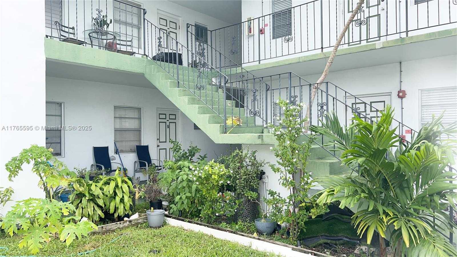 Small Image of 2225 POLK ST #6B, Hollywood Number 8