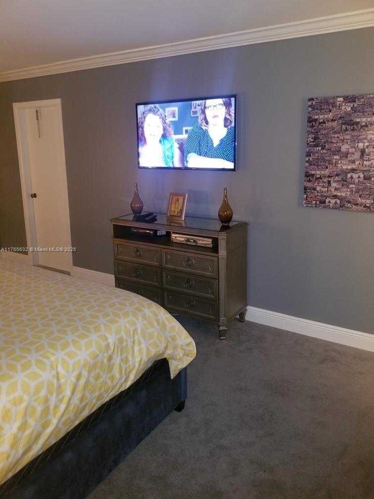Small Image of 18031 BISCAYNE BLVD #1001, Aventura Number 10