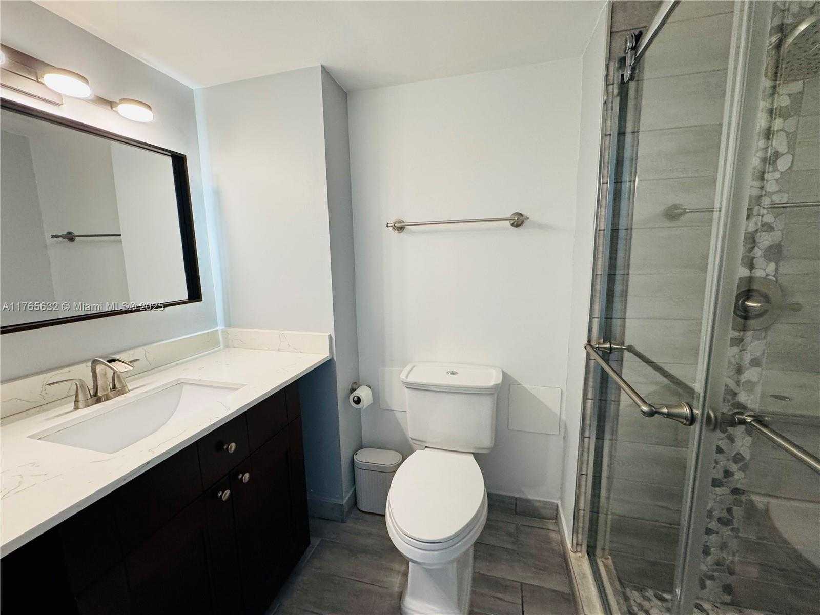 Small Image of 18031 BISCAYNE BLVD #1001, Aventura Number 12