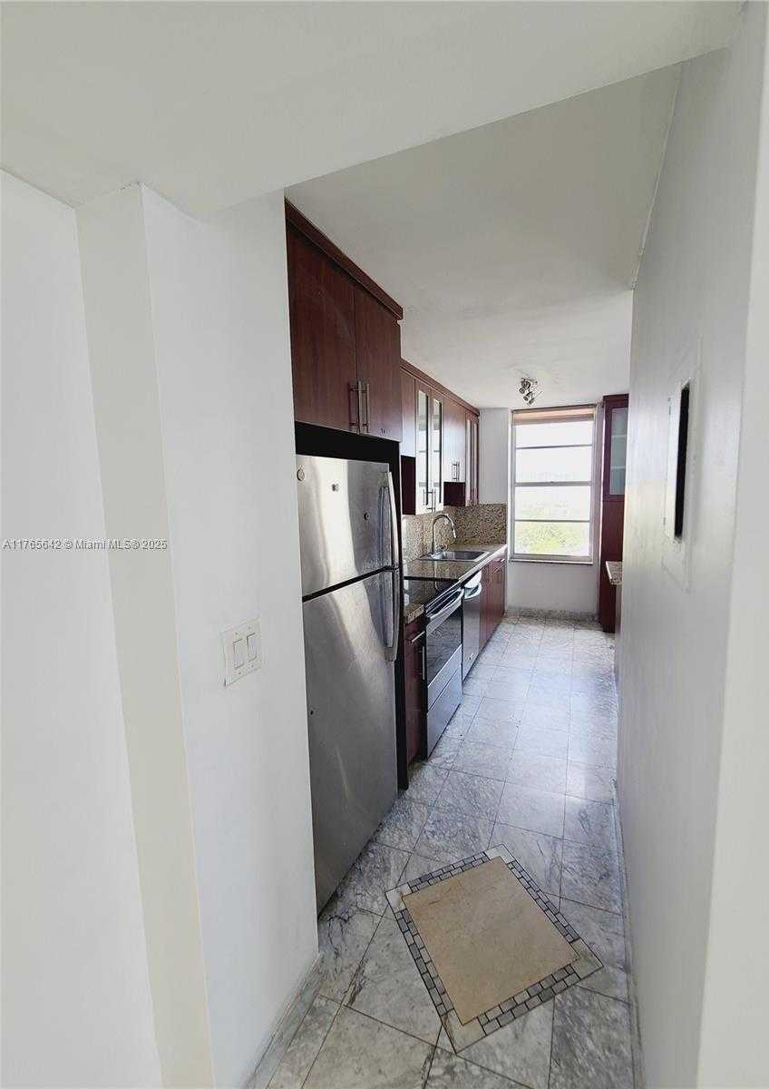 Small Image of 230 174TH ST #1404, Sunny Isles Beach Number 13
