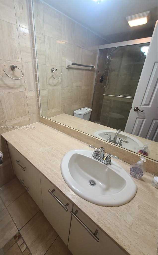Small Image of 230 174TH ST #1404, Sunny Isles Beach Number 5