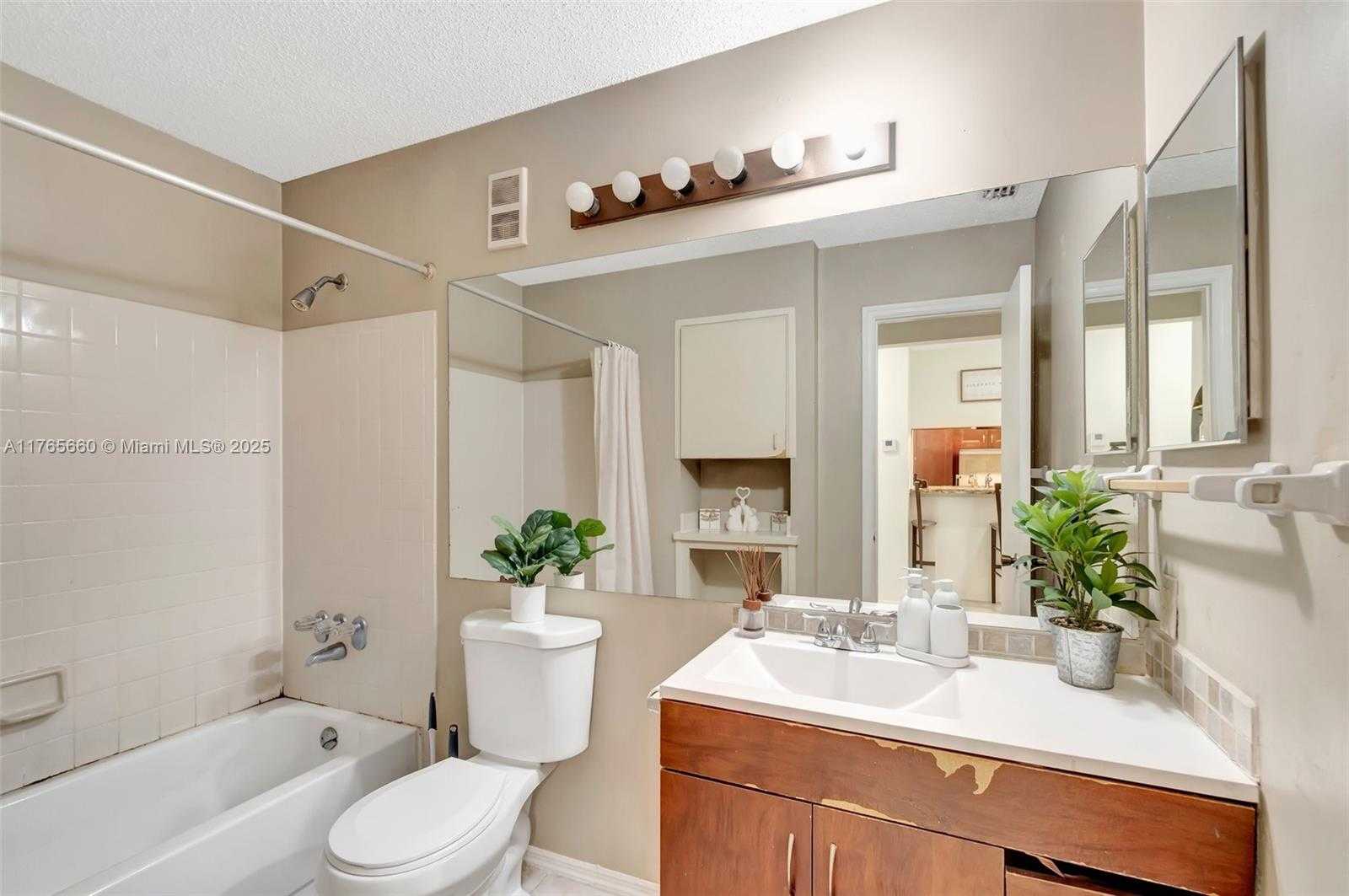 Small Image of 2307 NORTH CONGRESS AVE #28, Boynton Beach Number 14