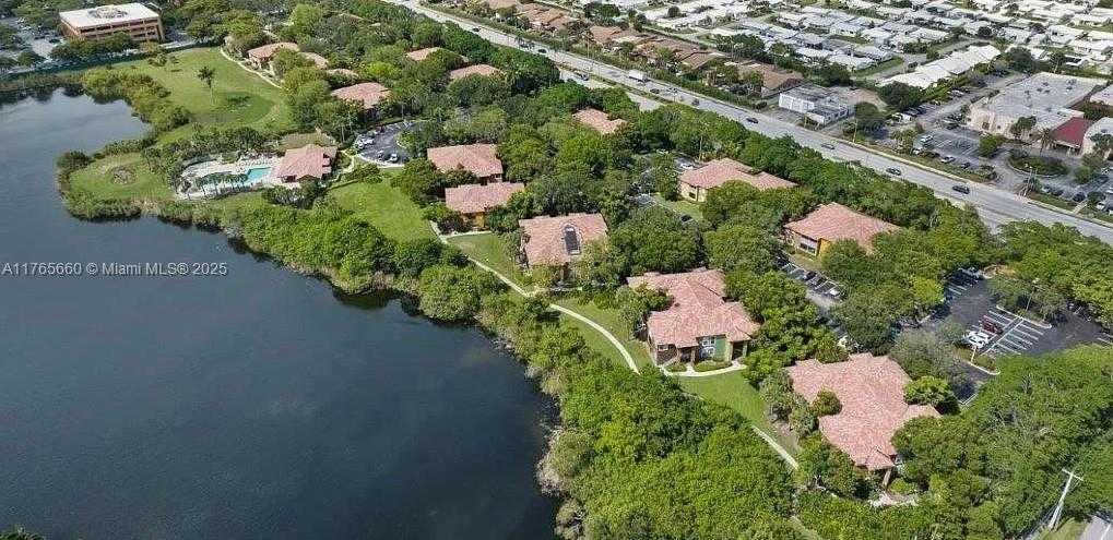 Small Image of 2307 NORTH CONGRESS AVE #28, Boynton Beach Number 26
