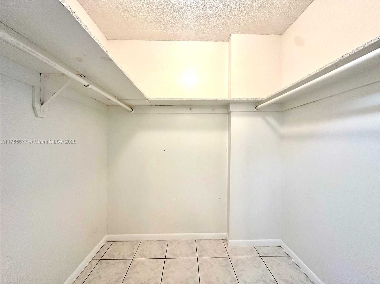 Small Image of 320 NORTH EAST 12 AVENUE #703, Hallandale Beach Number 17