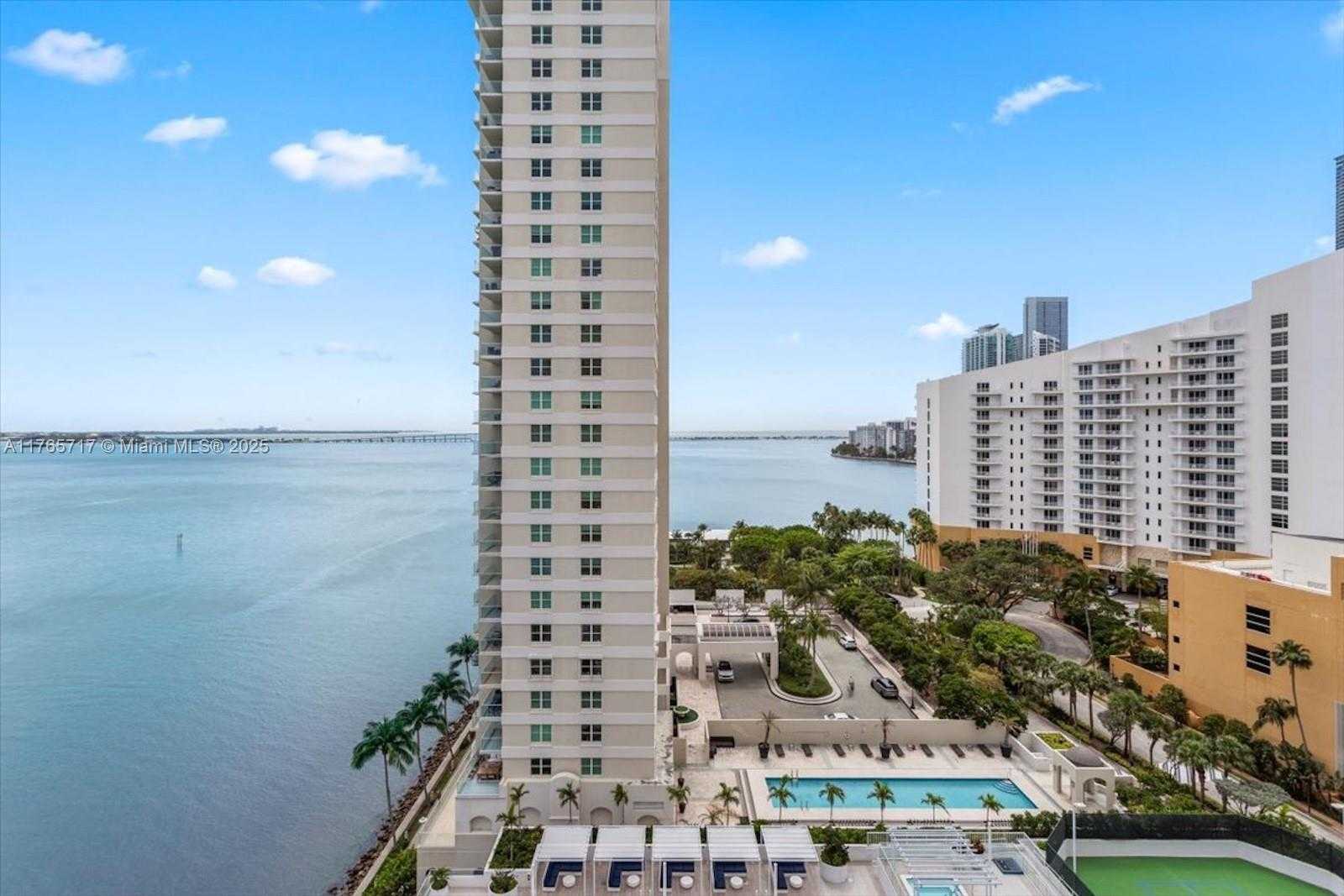 Small Image of 770 CLAUGHTON ISLAND DR #1614, Miami Number 2