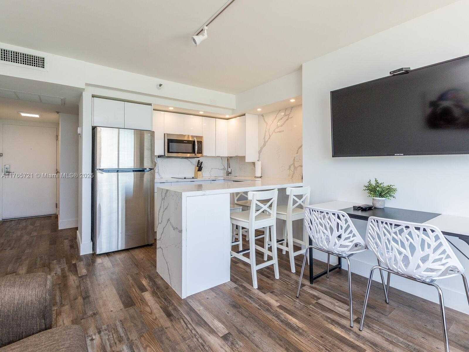 Small Image of 19201 COLLINS AVE #716, Sunny Isles Beach Number 7