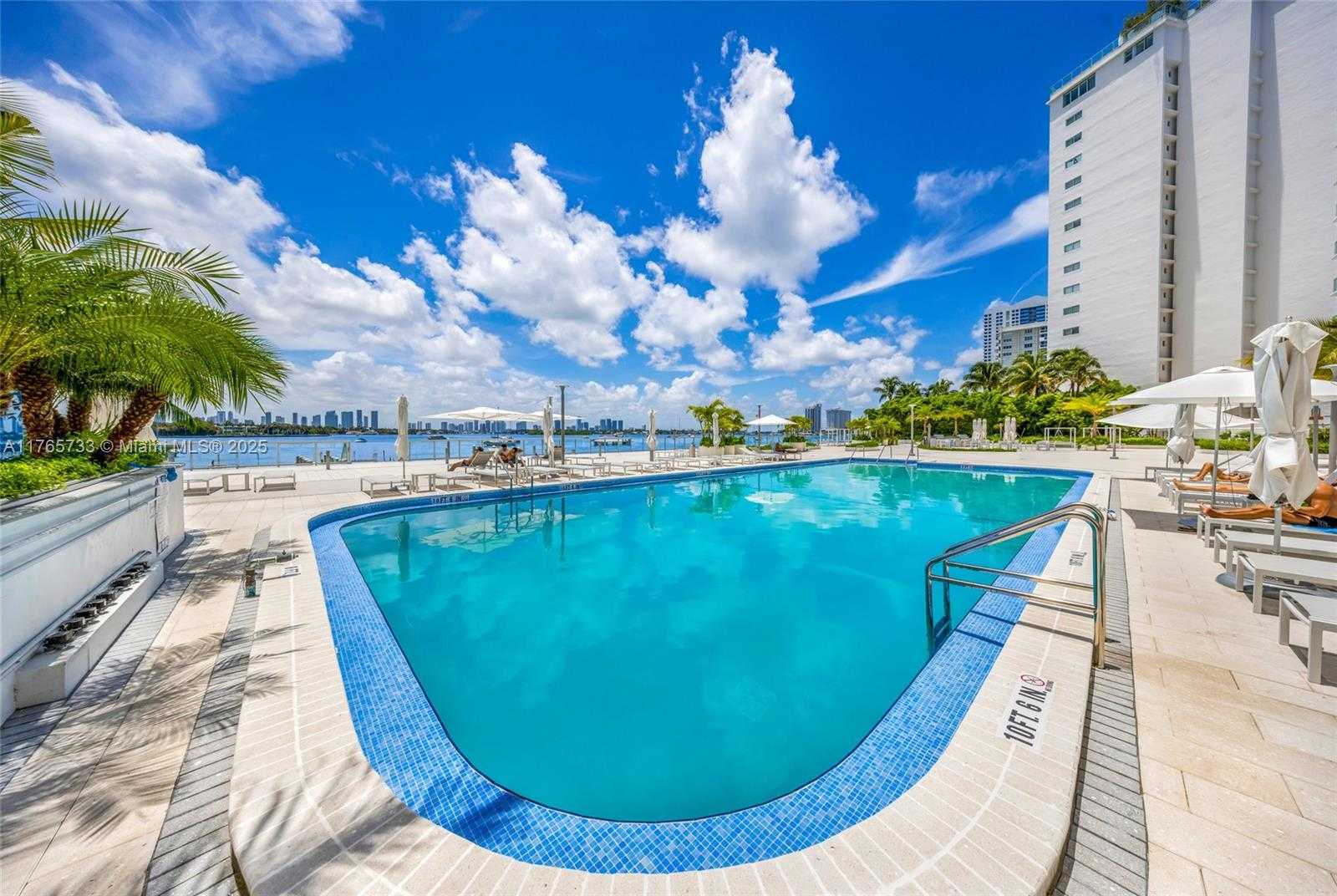 Small Image of 1000 WEST AVE #426, Miami Beach Number 14
