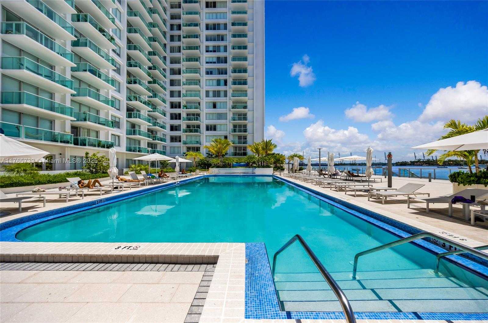 Small Image of 1000 WEST AVE #426, Miami Beach Number 16