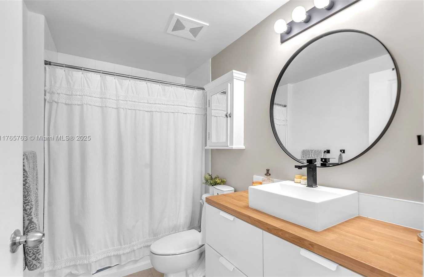 Small Image of 1250 SOUTH MIAMI AVE #1307, Miami Number 16