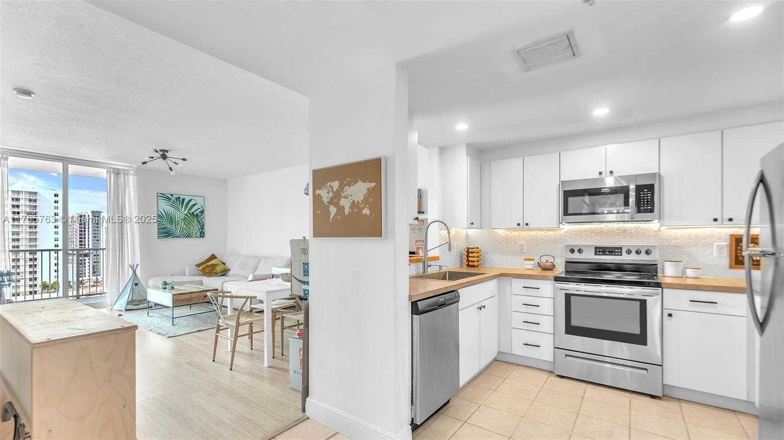 Small Image of 1250 SOUTH MIAMI AVE #1307, Miami Number 5
