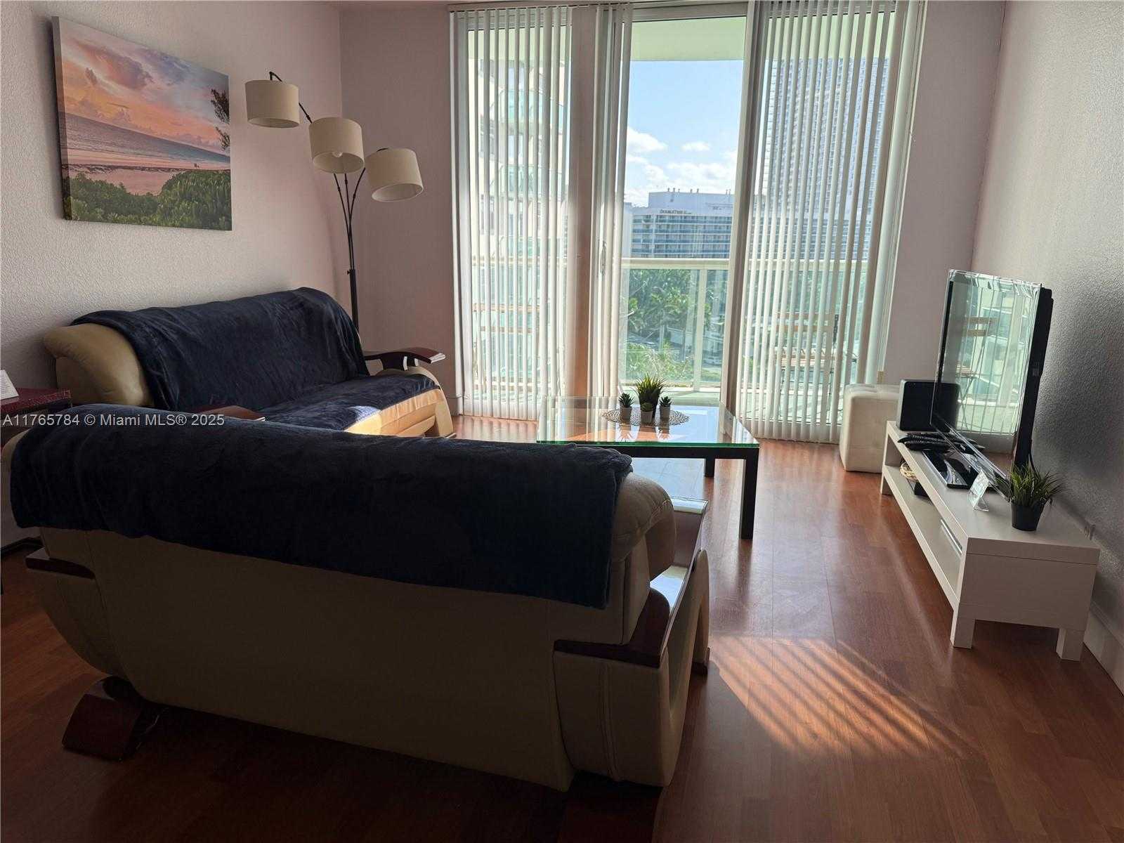 Small Image of 3801 SOUTH OCEAN DR #8T, Hollywood Number 7