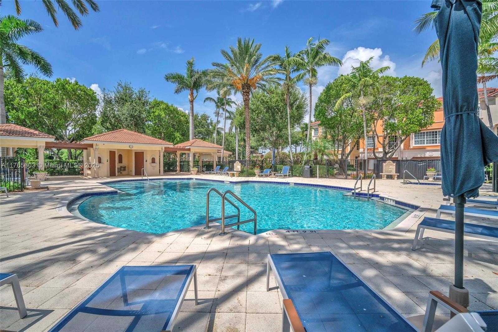 Small Image of 616 NE Venezia Ln, Boca Raton, FL 33487, USA Number 47