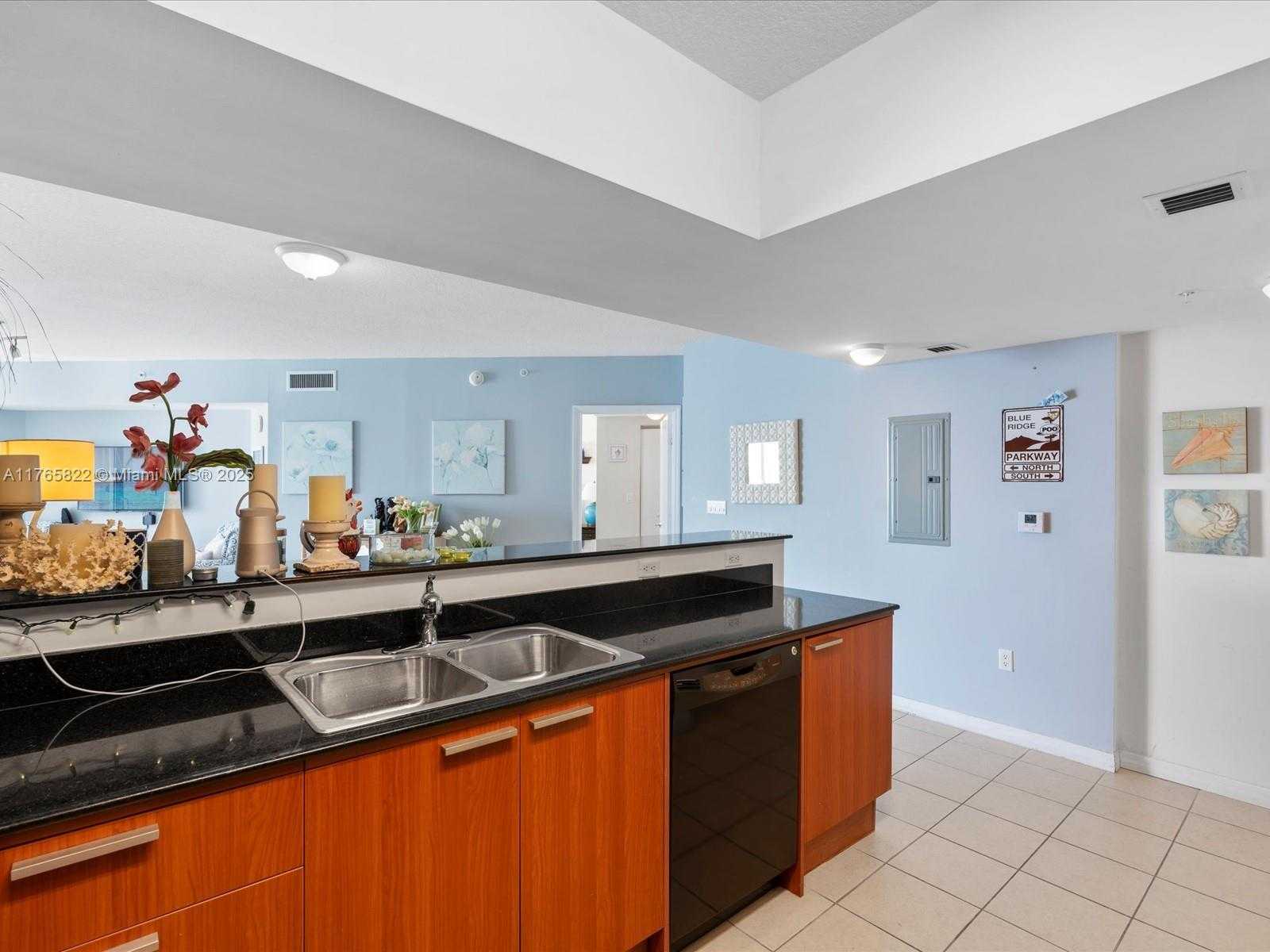 Small Image of 16699 COLLINS AVE #3710, Sunny Isles Beach Number 18