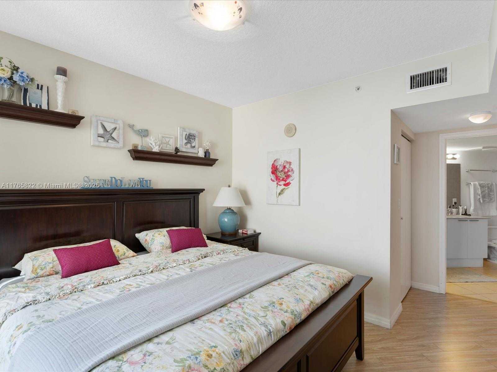 Small Image of 16699 COLLINS AVE #3710, Sunny Isles Beach Number 23